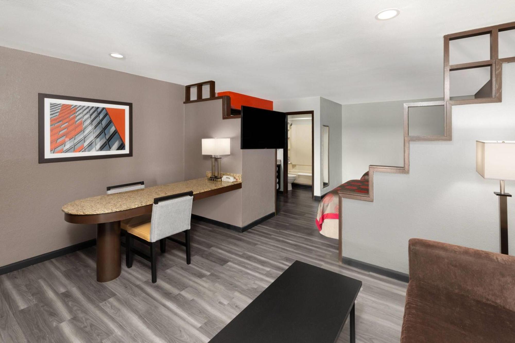 Ramada By Wyndham 3* El Paso