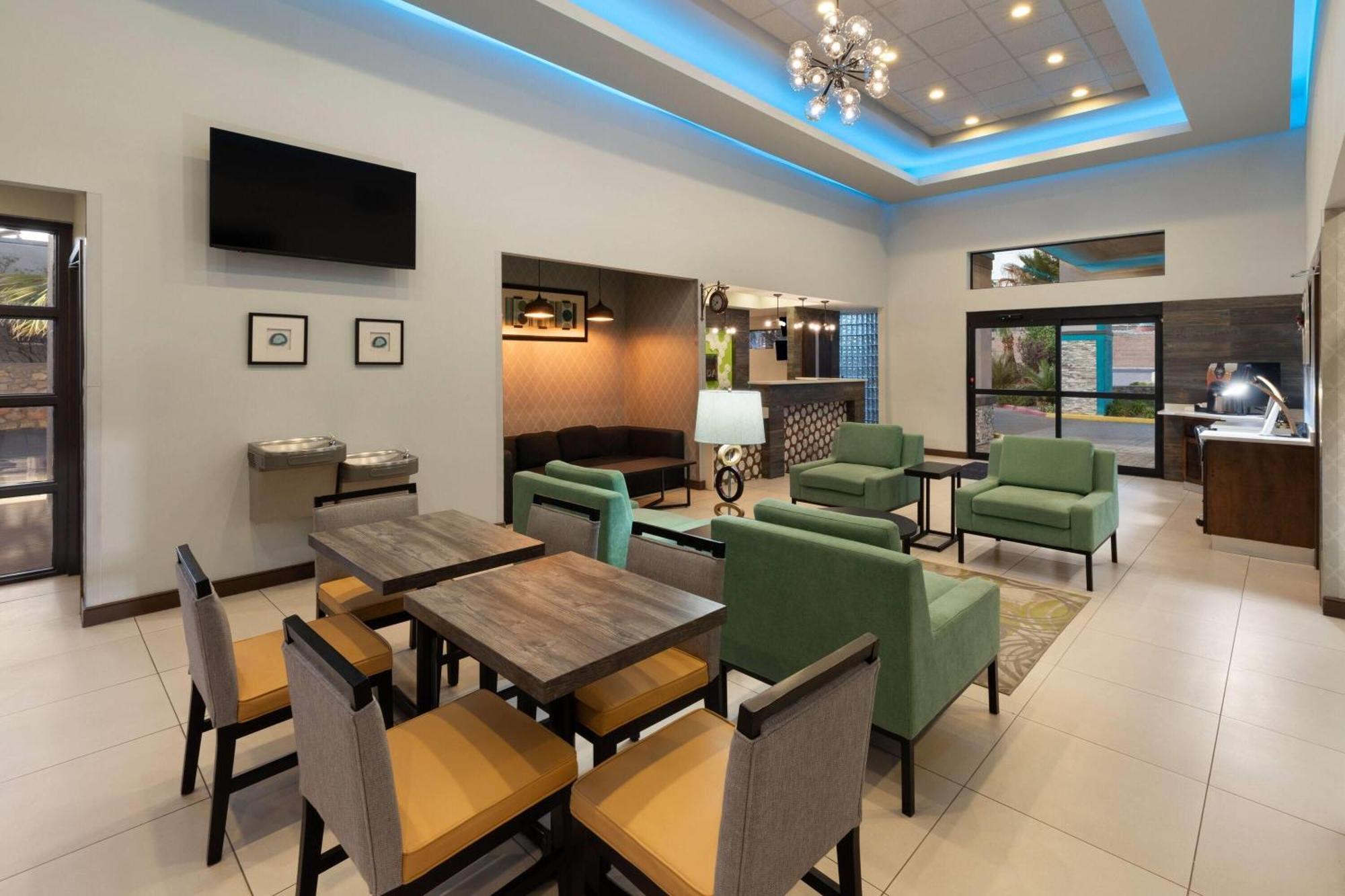 Ramada By Wyndham El Paso